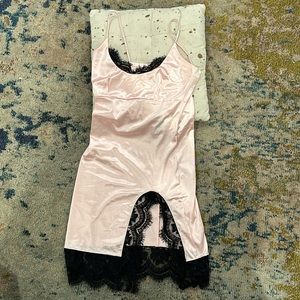 FASHION NOVA ✨ Baby Pink Black Lace Slip Dress Western Clubbing Size Small S